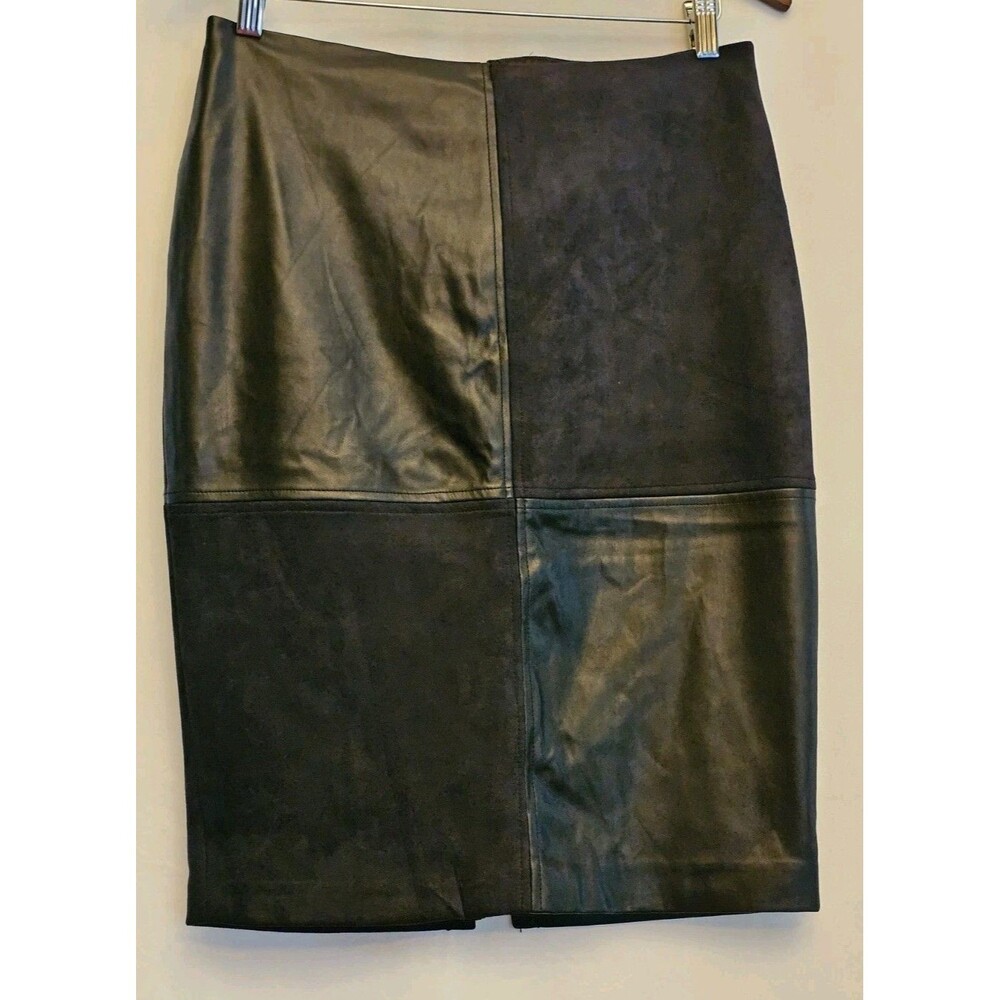 Ivanka Trump Black Leather Suede Pencil Skirt Size 6 Chic Office or Evening Wear
